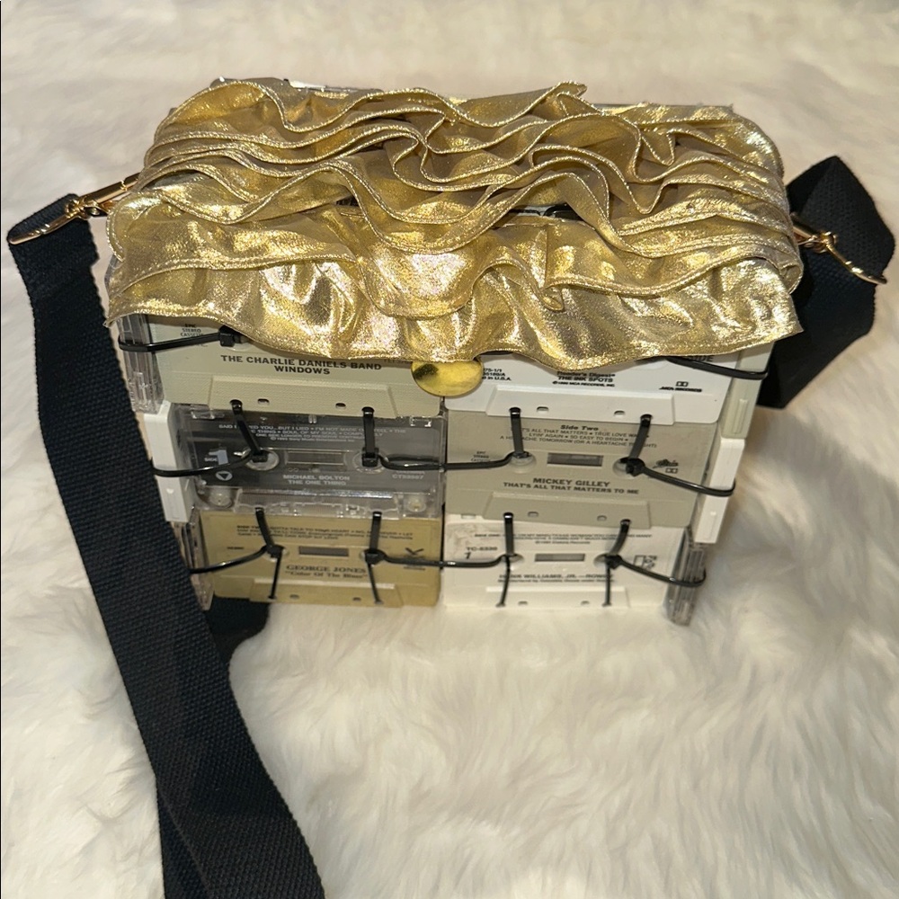 Handmade Gold Ruffle Accent Crossbody Cassette Bag - Picture 9 of 9